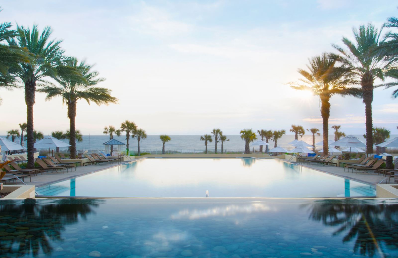 Infinity pool overlooking the ocean.