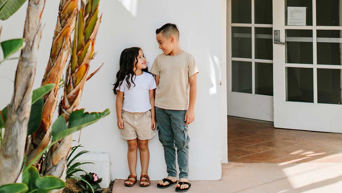 kids posing for a photo