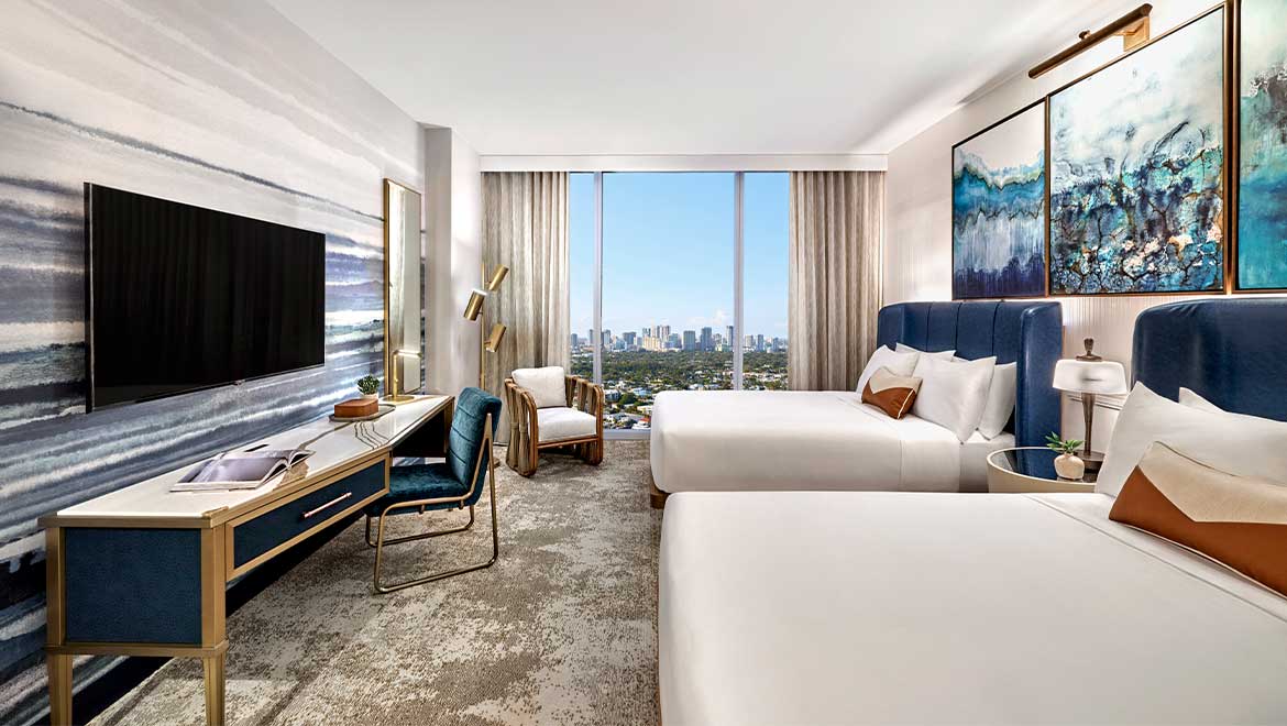 Guest room with two double beds