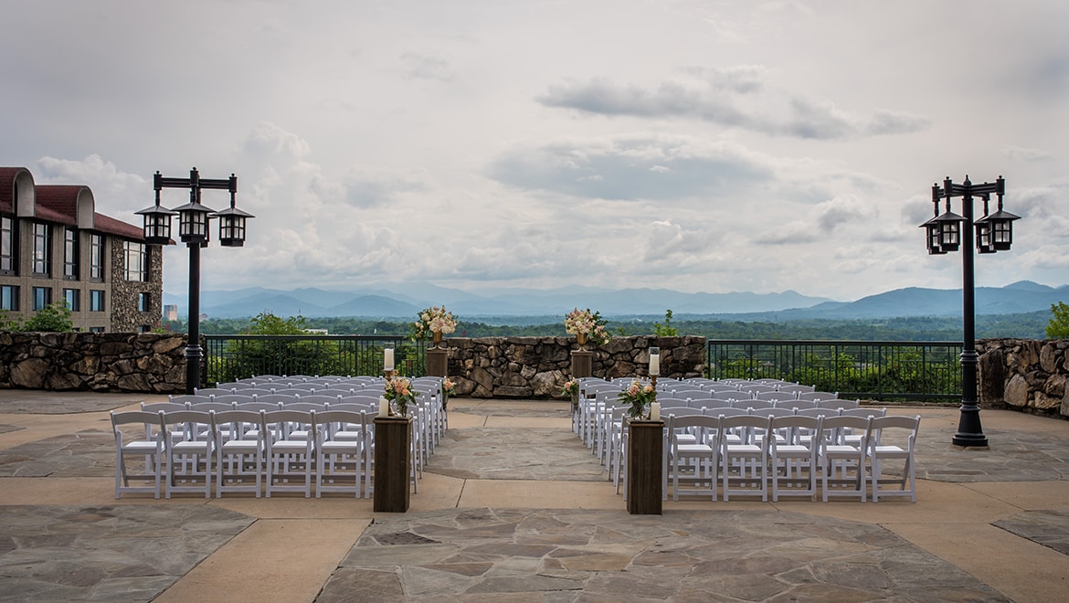 Mountain View Terrace  - The Omni Grove Park Inn