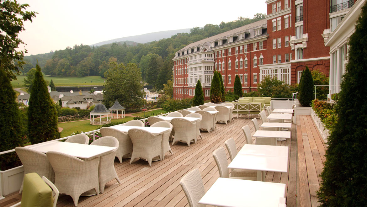 Jefferson Deck at the Homestead