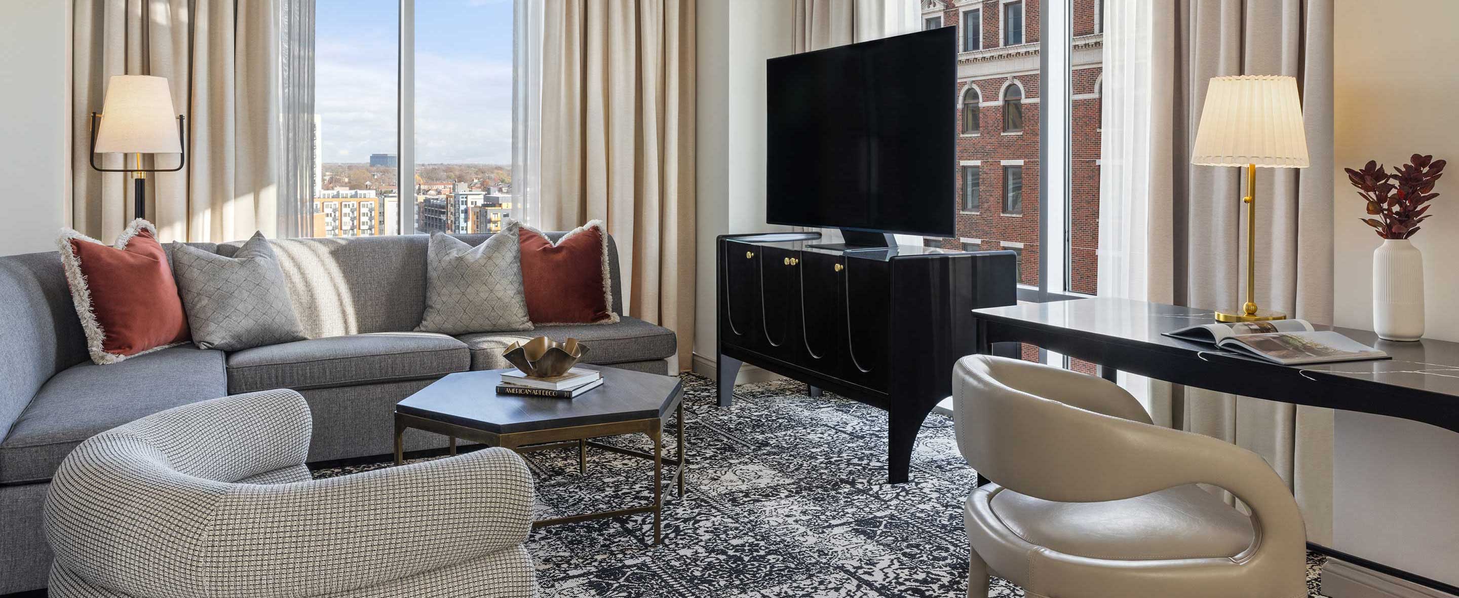 Guest suite living room