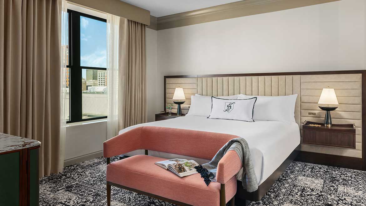 Guest room with king bed