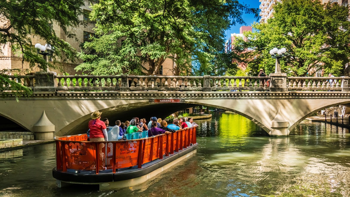 River boat loaded with guests. 