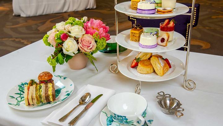 Tea table setting
